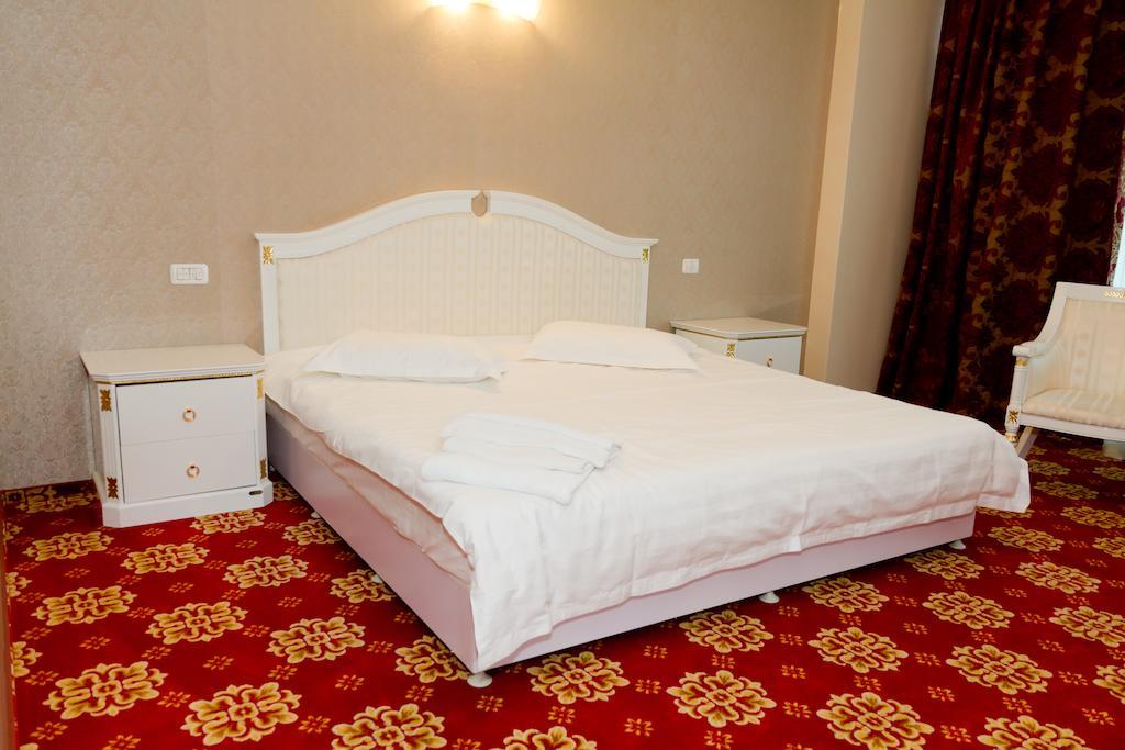 Complex Aristrocratos Hotel Mamaia Ruang foto