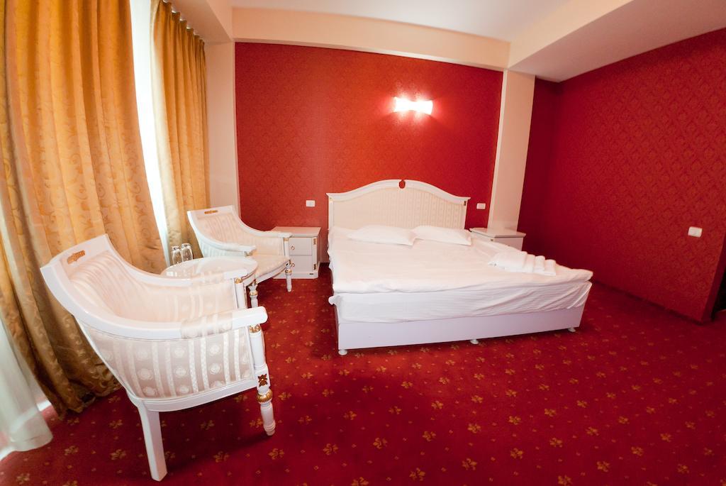 Complex Aristrocratos Hotel Mamaia Ruang foto